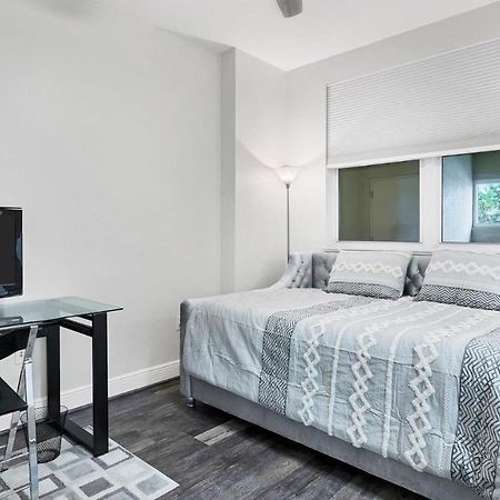 3321 Sunset Key Unit 102 Villa Burnt Store Marina Bagian luar foto