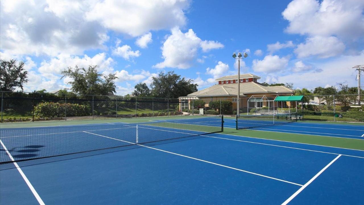 3321 Sunset Key Unit 102 Villa Burnt Store Marina Bagian luar foto
